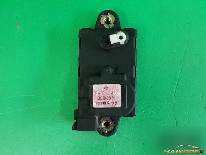 KG Mobility Musso EV 2001 — ETACS/BCM блок управления 8836005060
