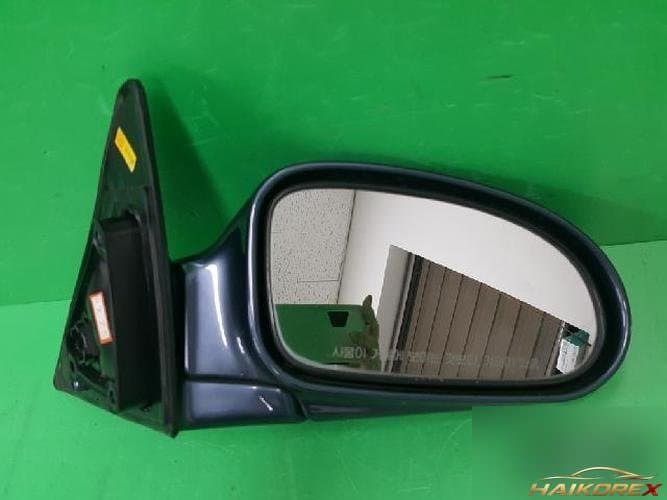 Hyundai Sonata 1997 — боковое зеркало правое 87606 35110