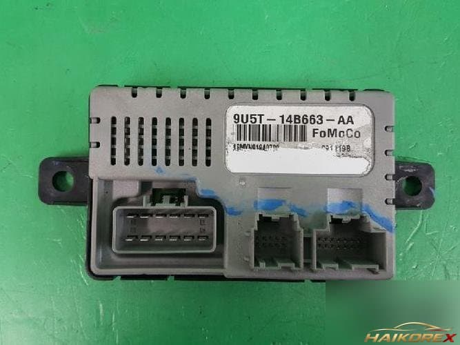 Ford Taurus 2010 — модуль ETACS/BCM 9U5T 14B663 AA