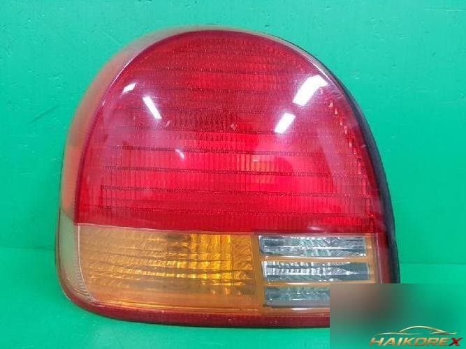 Hyundai Sonata 1999 — комбинированный фонарь задний левый (водителя) 92401 38001 4
