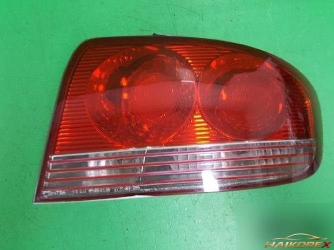 Hyundai Sonata 2004 — фонарь задний правый (комбинированный) 92402 3D000 1