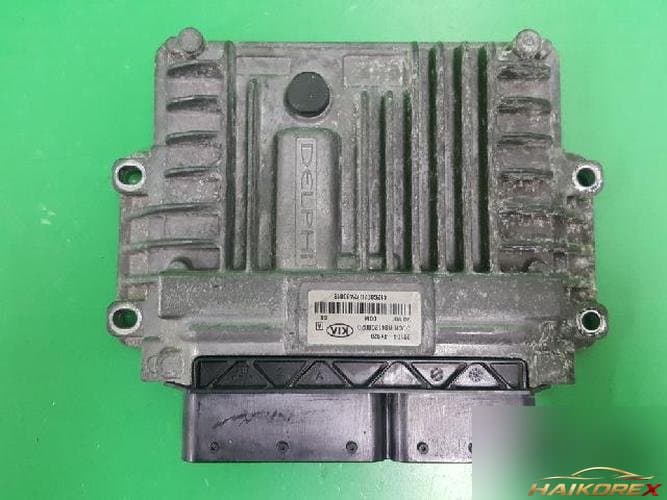 Kia Carnival 2008 — блок управления двигателя ECU 39104 4X920