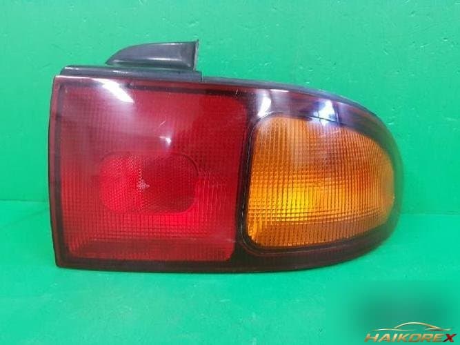 Hyundai Sonata 1995 — комбинированный фонарь задний правый (пассажирский) 92402 34000 2