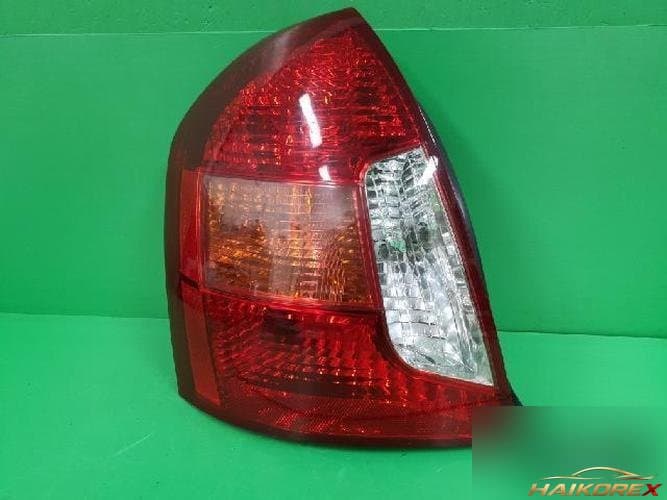 Hyundai Verna 2006 — комбинированный фонарь задний левый (водительский) 92401 1E000 1