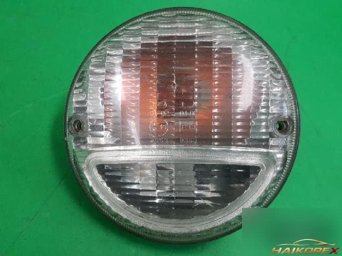 Kia Retona 2001 — поворотный указатель левый AA331 51 060