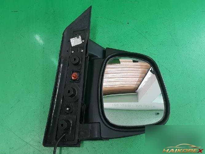 Hyundai Starex 2004 — зеркало боковое правое 87620 4A110 1