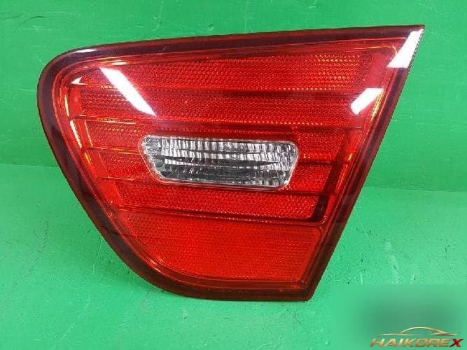 Hyundai Avante 2008 — фонарь багажника белый 92404 2H000