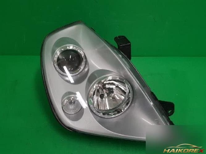 KG Mobility Rexton 2001 — фара передняя правая 8310208103HBC