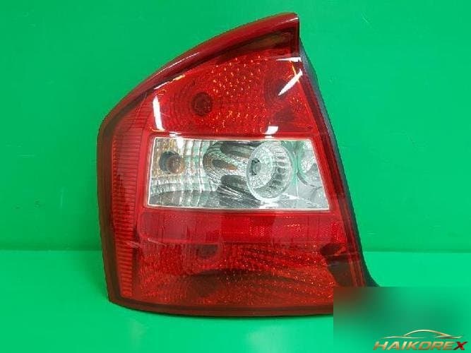 Kia Cerato 2006 — фонарь задний левый (комбинированный) 92401 2F100 9