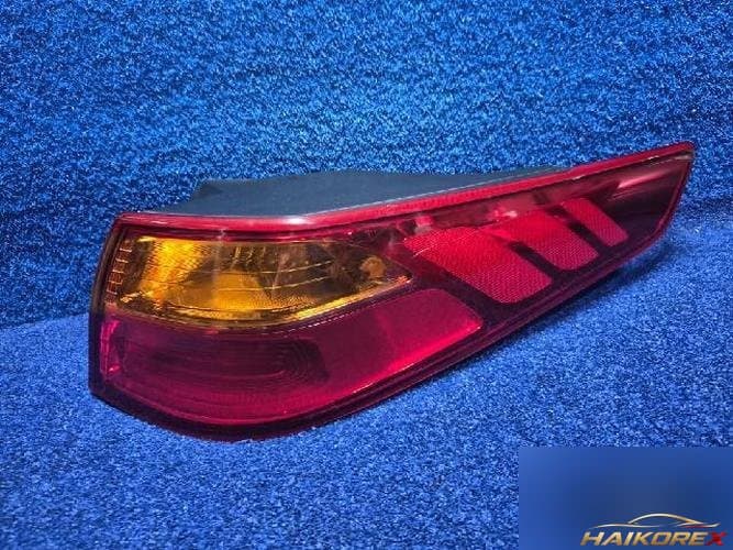 Kia K5 2015 — комбинированный фонарь задний правый (пассажирский)
