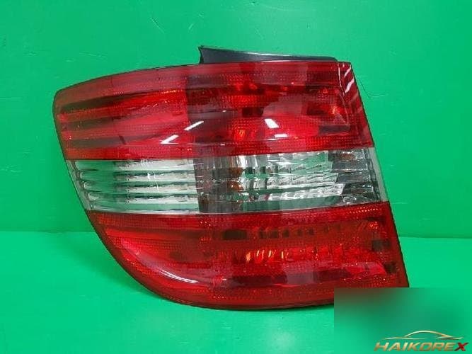 Mercedes-Benz B-класс 2008 — комбинированный фонарь задний левый