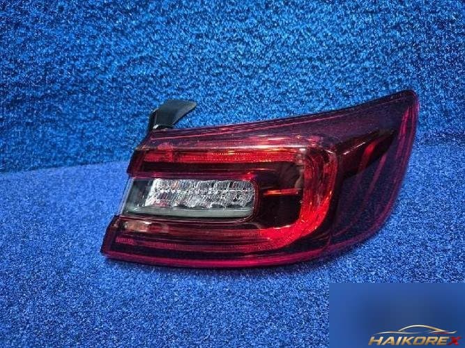 Renault SM6 2017 — комбинированный фонарь задний правый 265501301R