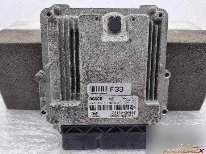 Hyundai Veracruz 2011 — блок управления двигателем ECU 39100-3A086
