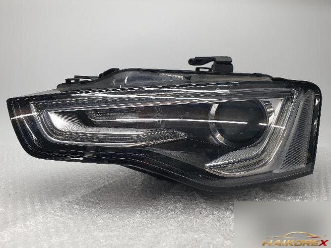 Audi A5 2014 — фара левая
