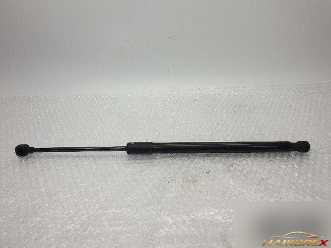 Audi A5 2014 — крышка багажника 8T8827552B