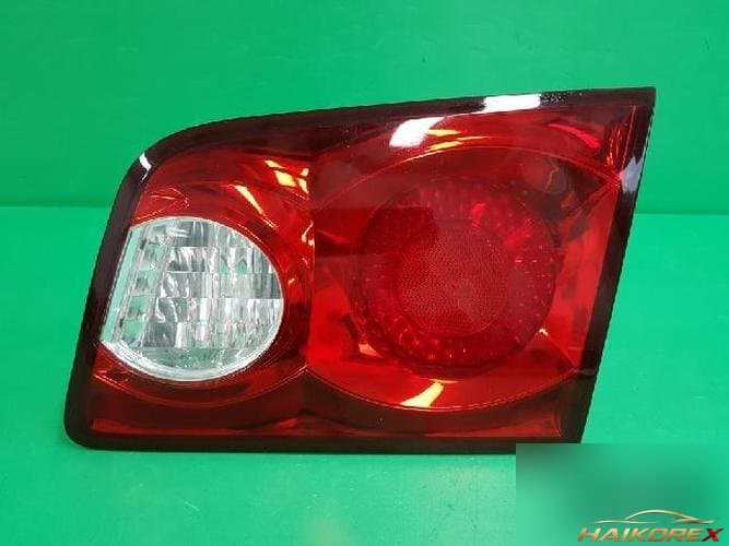 Kia Roche 2006 — белый передний бампер (крышка багажника) 924062G005