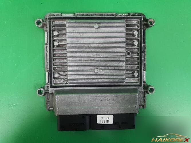 Kia Cerato 2006 — блок управления двигателем ECU 39101-25710
