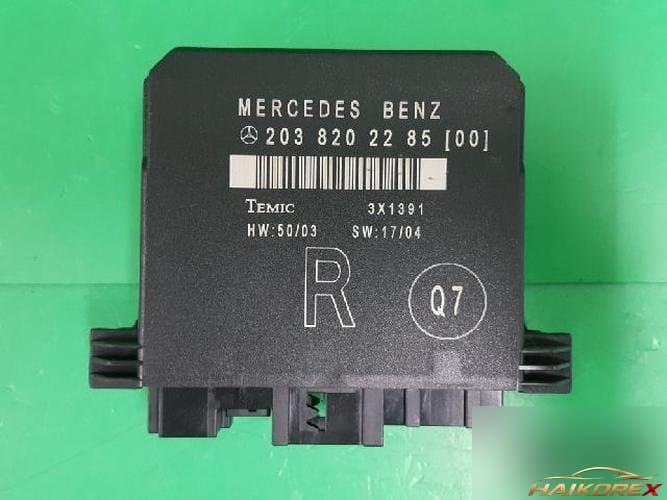 Mercedes-Benz C-Class 2006 — блок управления ETACS/BCM 203 820 22 85