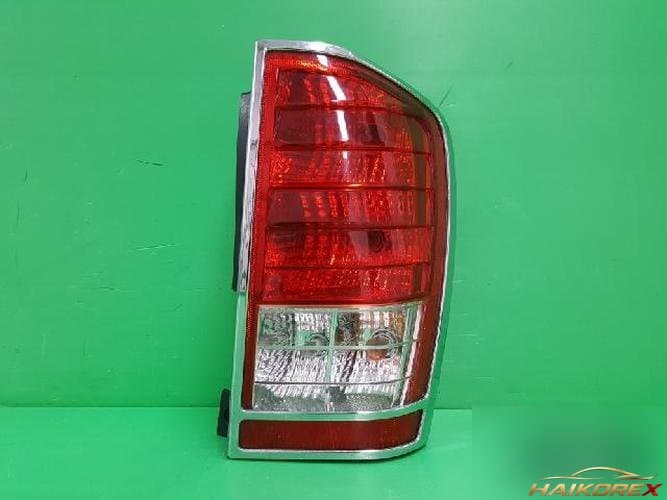 Kia Carnival 2008 — комбинированный фонарь задний правый (92402 4J000)