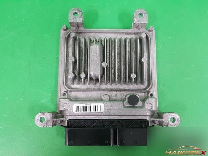 Mercedes-Benz C-Class 2016 — блок управления двигателем ECU A 651 900 06 03
