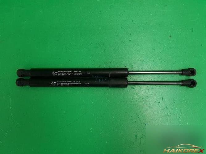 Daewoo Tosca 2008 — накладка крышки багажника 96474968