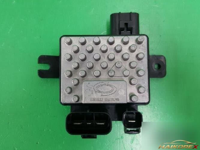 Renault SM5 2008 — блок управления ETACS/BCM 52796 52030