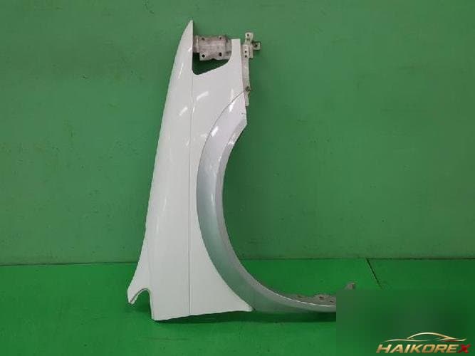 Hyundai Santamo 1997 — крыло правое