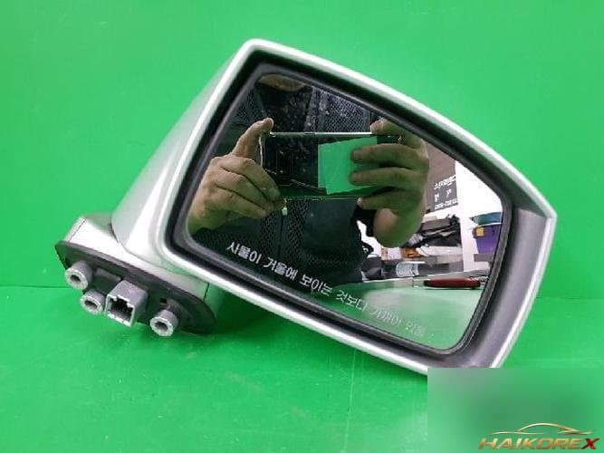 Hyundai Tucson 2005 — боковое зеркало правое 87620 2C070