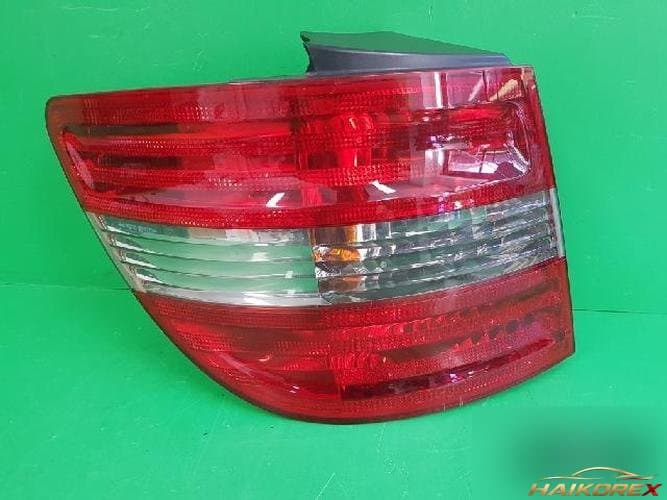 Mercedes-Benz B-Class 2007 — комбинированный фонарь задний левый (водительский)