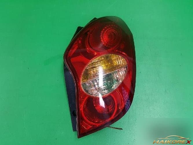 KG Mobility Korando 2012 — комбинированный фонарь задний правый (туманка) 8360234000