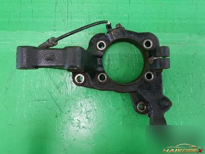Hyundai Santa Fe 2007 — передний поворотный кулак левый 517152B050