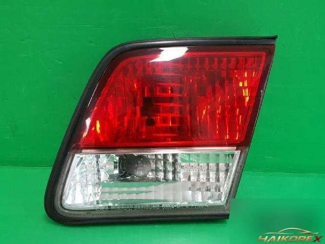 Renault SM5 2003 — накладка крышки багажника (с фонарём) 53804 517 3