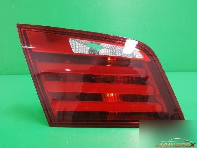 BMW 5 Series 2012 — обшивка задней двери левая 63217203225
