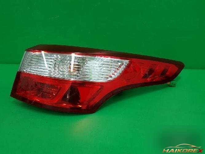 Renault SM5 2011 — комбинированный фонарь задний правый 265500029R