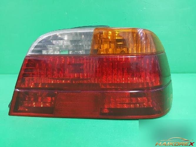 BMW 2000 — комбинированный фонарь задний правый