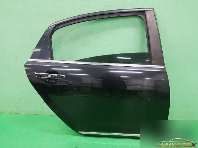 Daewoo Veritas 2010 — дверь задняя правая