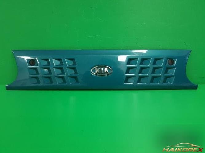 Kia Tauno 2000 — решётка радиатора AA1105636X