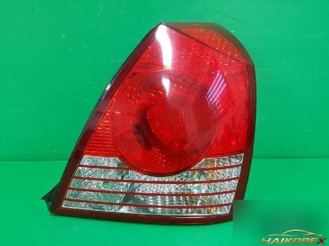 Hyundai Avante 2006 — комбинированный фонарь задний правый (пассажирский) 92402 2D500 10
