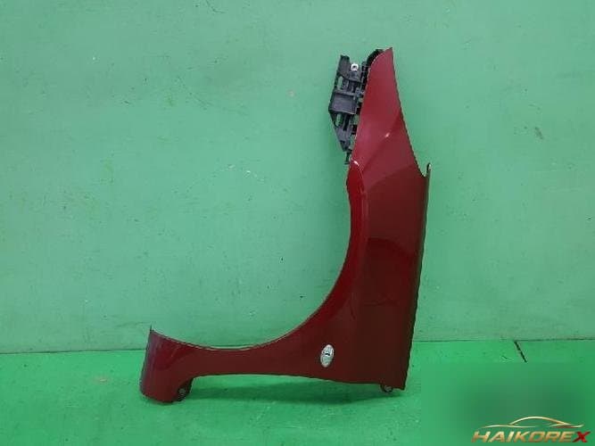 Peugeot 307 2007 — крыло левое