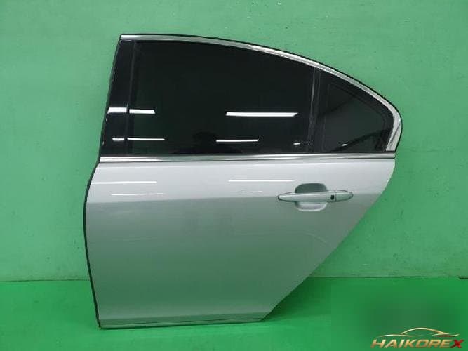 KG Mobility Chairman 2010 — дверь задняя левая