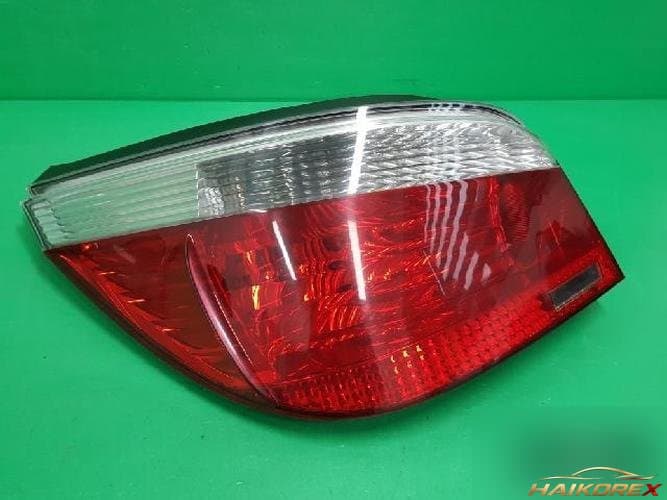 BMW 5-series 2005 — комбинированный задний фонарь левый (сторона водителя) 6910767