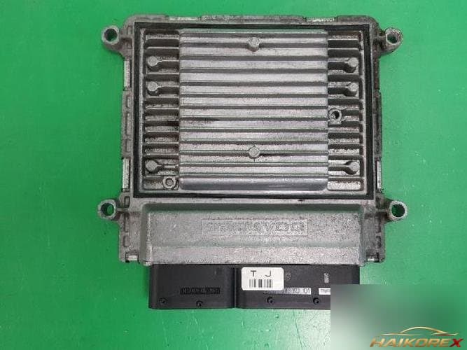 Kia Carens 2007 — блок управления двигателя ECU 39102-25700-6