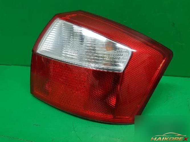 Audi A4 2001 — фонарь задний комбинированный правый (пассажирский) 8E0945096