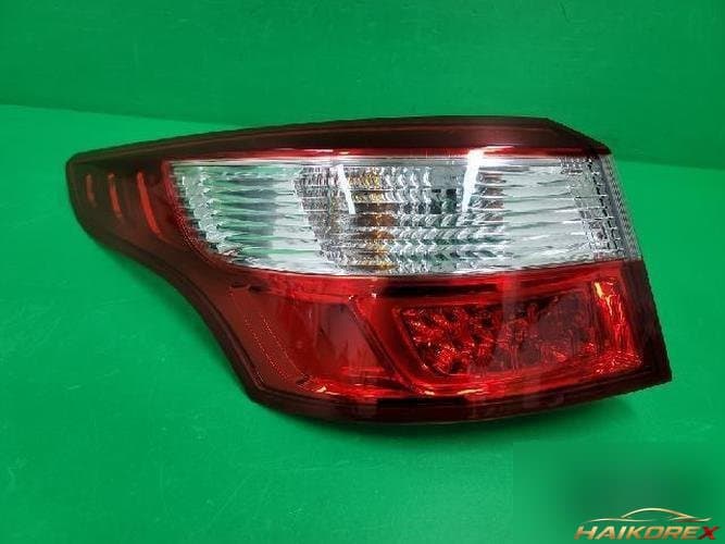 Renault SM5 2010 — фонарь задний левый (водителя) 265550030R