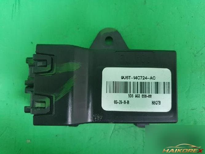 Ford Taurus 2011 — модуль ETACS/BCM 9U5T 14C724 AC