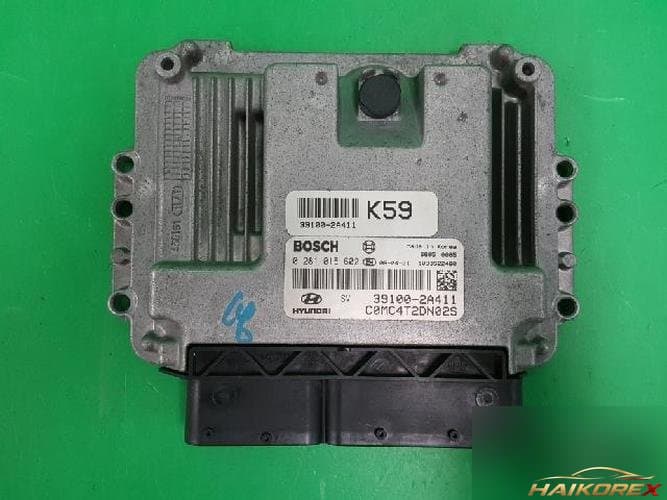 Hyundai Verna 2009 — блок управления двигателем ECU 39100-2A411