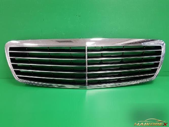 Mercedes-Benz E-Class 2006 — решетка радиатора