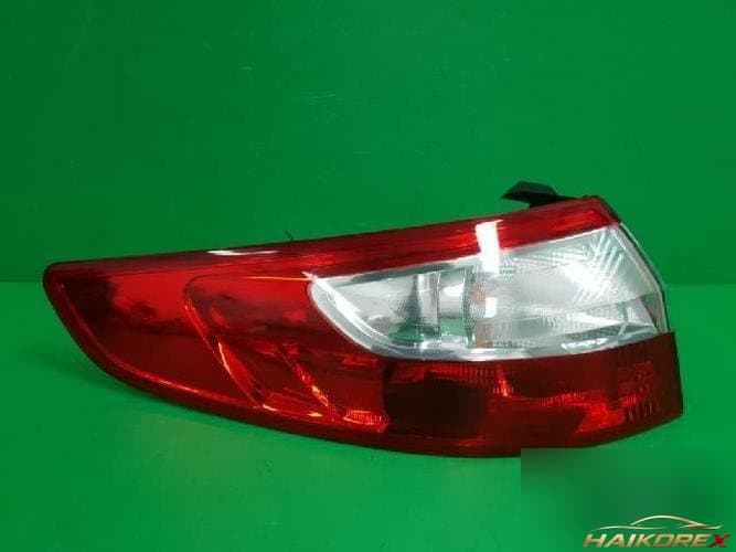 Renault SM3 2011 — фонарь задний левый (в сборе) 265550016R