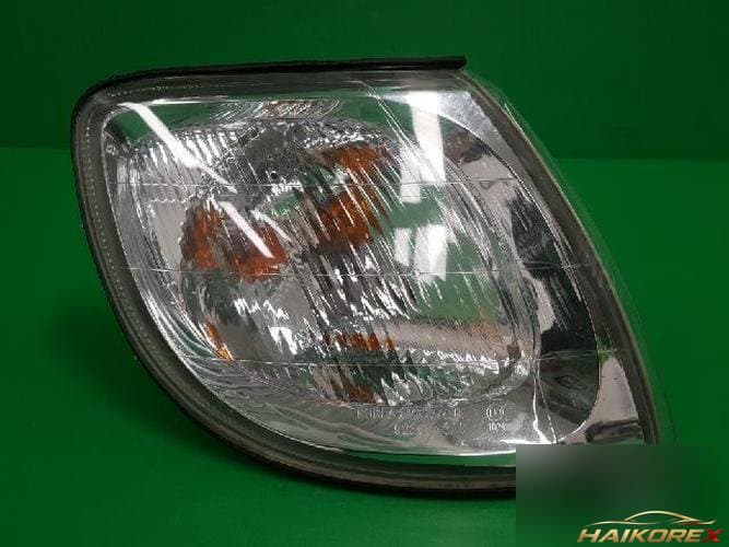 Hyundai Trajet 2005 — сигнальная лампа правая 923023A500