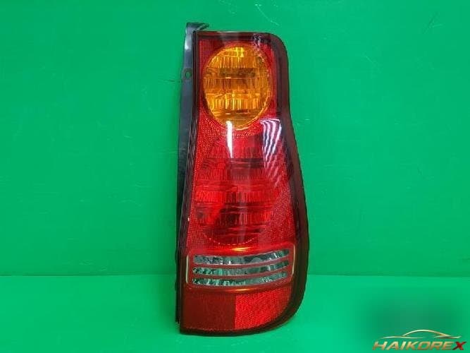 Hyundai Lavita 2003 — комбинированный задний фонарь правый (пассажирский) 9240217000